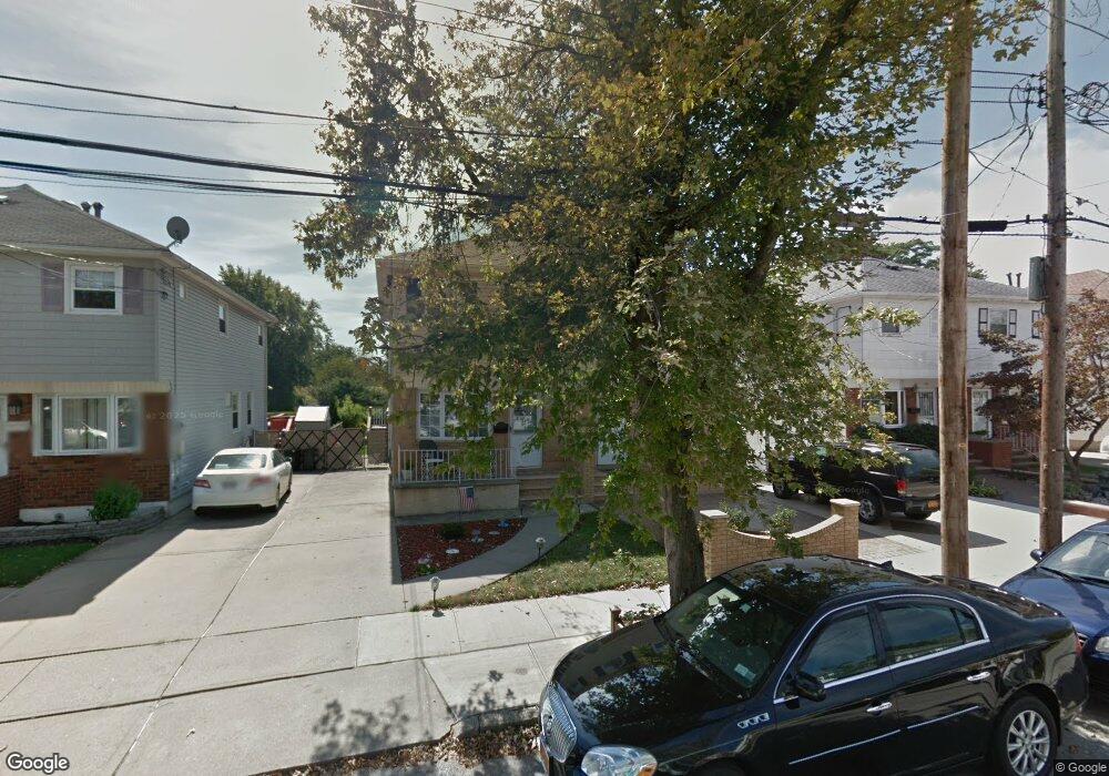 350 Chesterton Ave, Staten Island, NY 10306 - photo 1