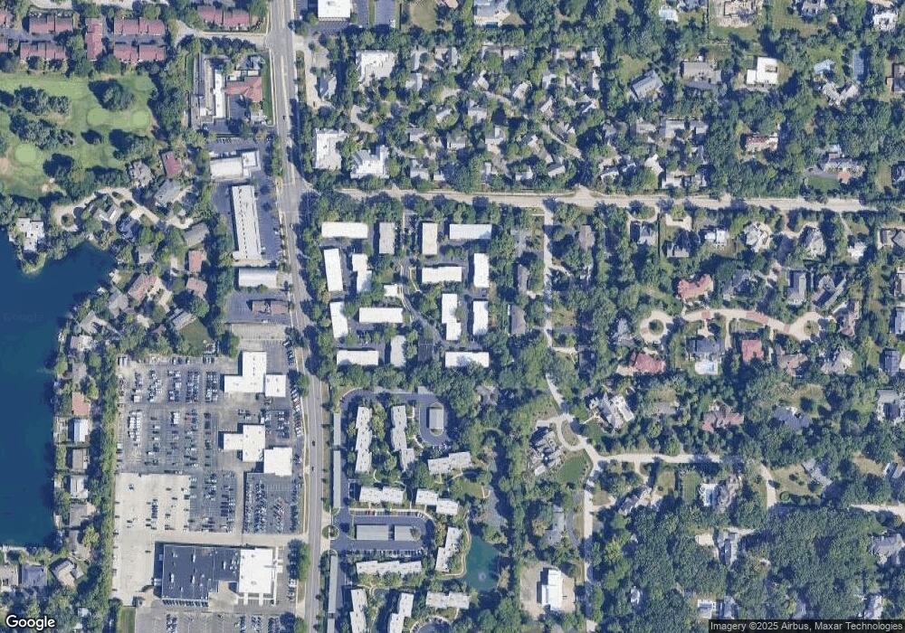 1555 Winnetka Rd unit 1555, Glenview, IL 60025 - photo 1