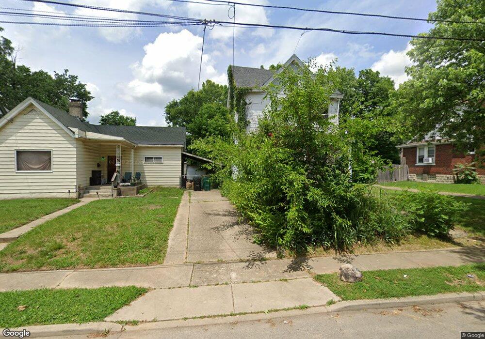 132 W Seventy Second St, Cincinnati, OH 45202 - photo 1