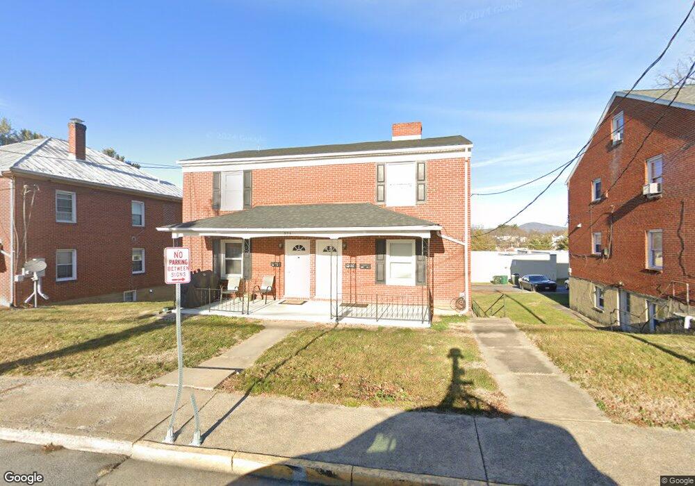 925 W Main St, Waynesboro, VA 22980 - photo 1