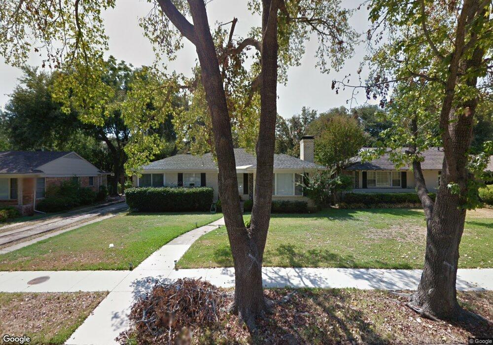 6136 Sudbury Dr, Dallas, TX 75214 - photo 1