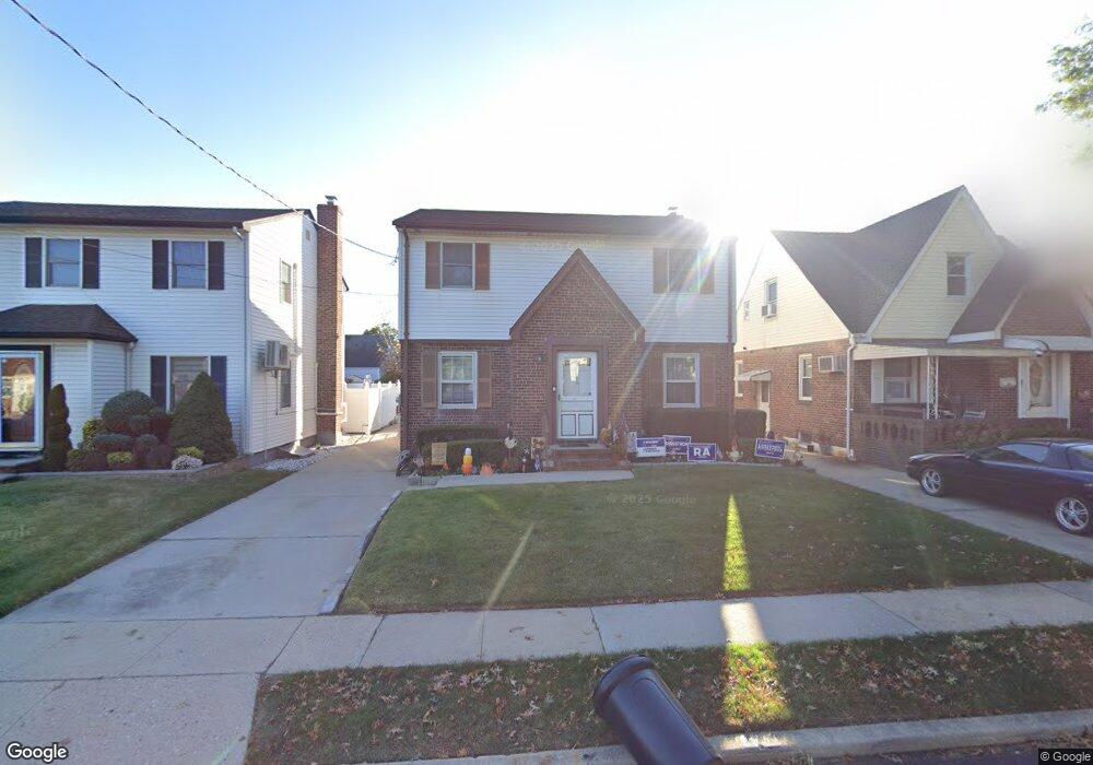 245 Cleveland St, Franklin Square, NY 11010 - photo 1