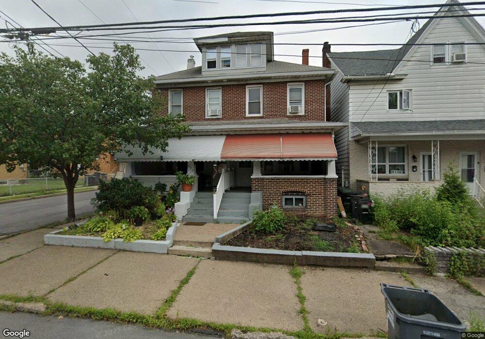 679 N Laurel St, Hazleton, PA 18201 - photo 1