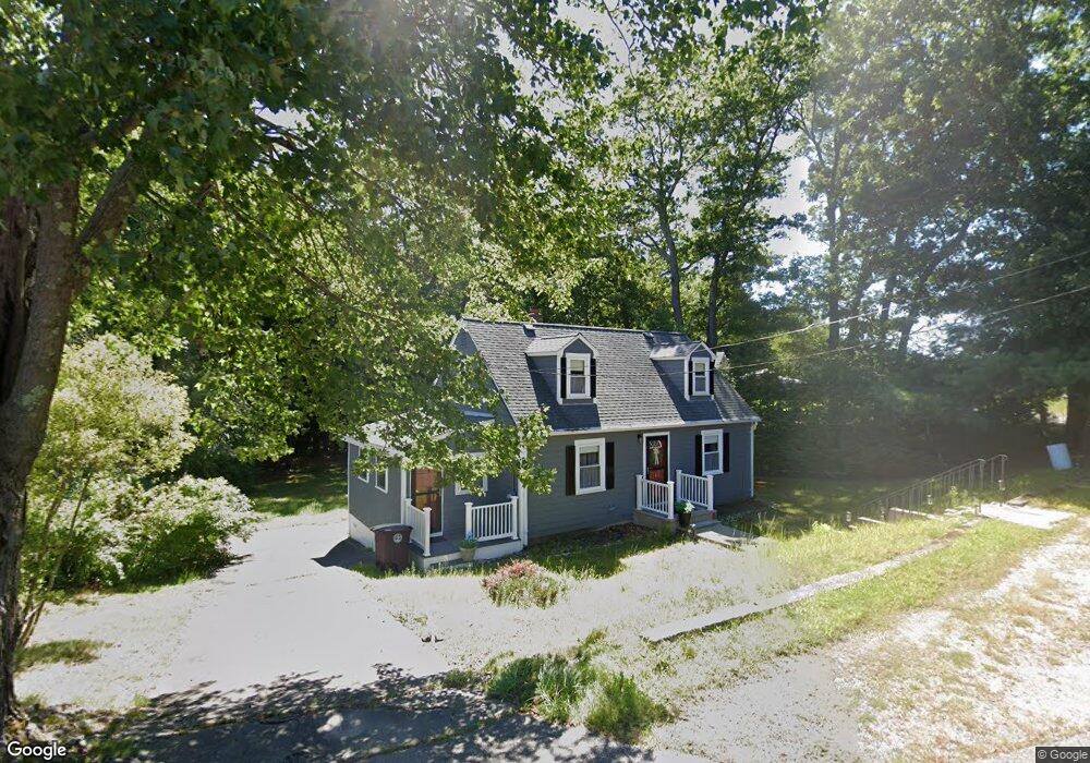 92 Weaver Rd, East Weymouth, MA 02189 - photo 1