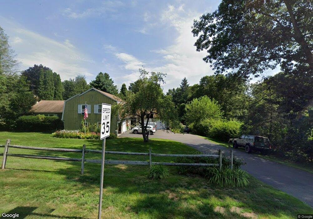 750 Whittemore Rd, Middlebury, CT 06762 - photo 1