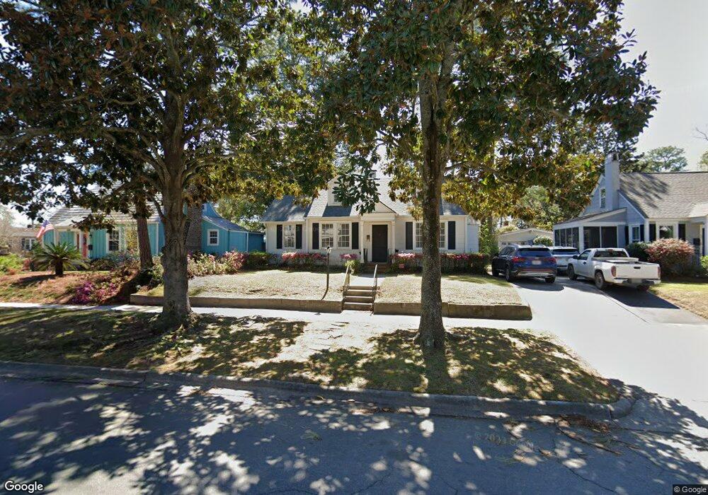 637 E 56th St, Savannah, GA 31405 - photo 1