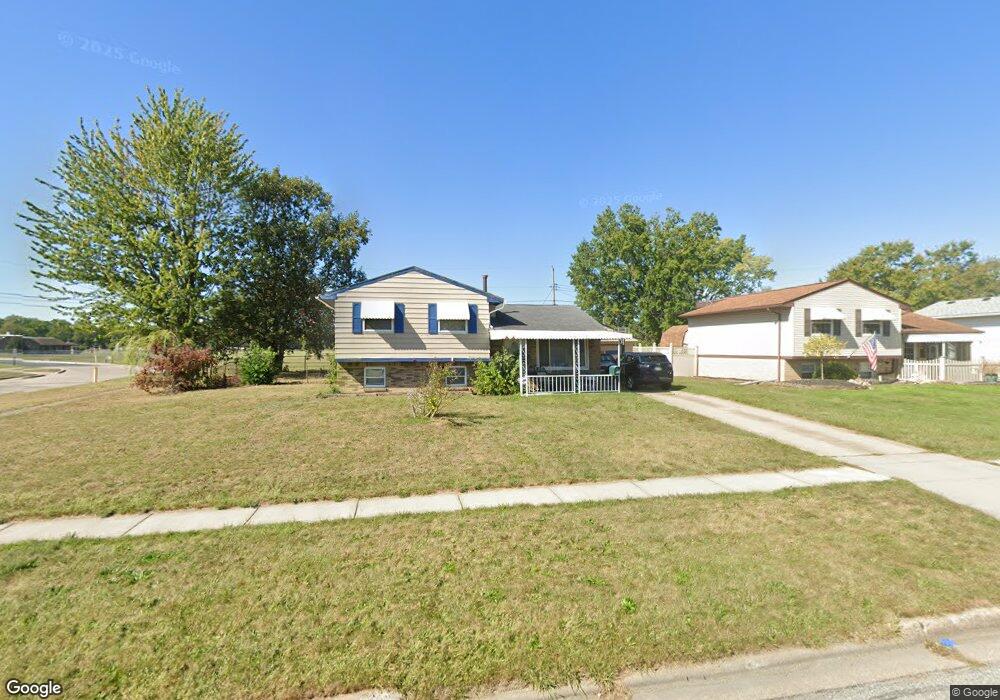 4324 Palm Ave, Lorain, OH 44055 - photo 1