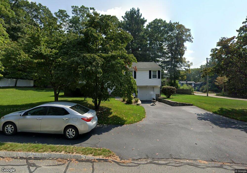 447 Maple St, Franklin, MA 02038 - photo 1