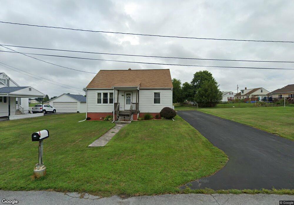 460 4th St, Taneytown, MD 21787 - photo 1