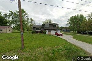 809 4th St S, Cordova, IL 61242