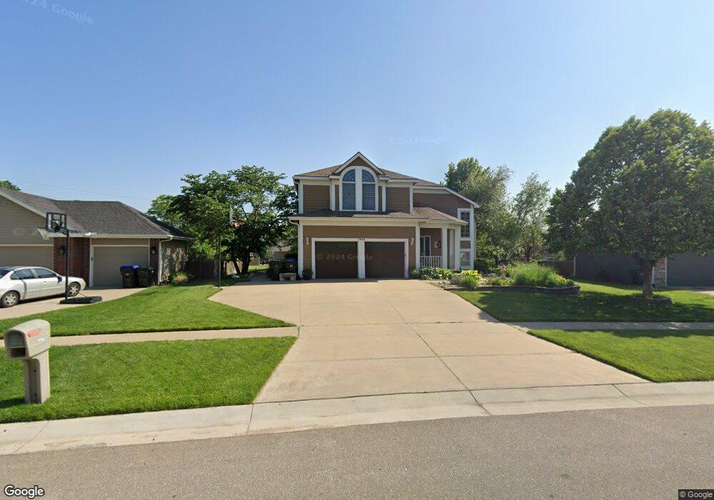 7919 SW 28th St, Topeka, KS 66614 - photo 1
