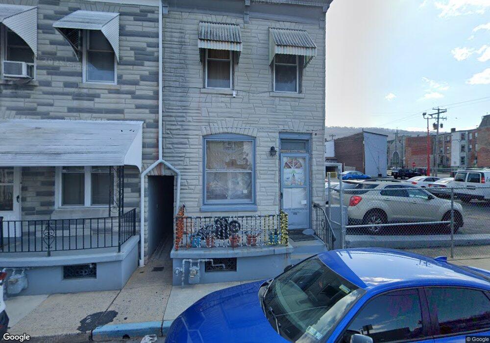 1007 Moss St, Reading, PA 19604 - photo 1