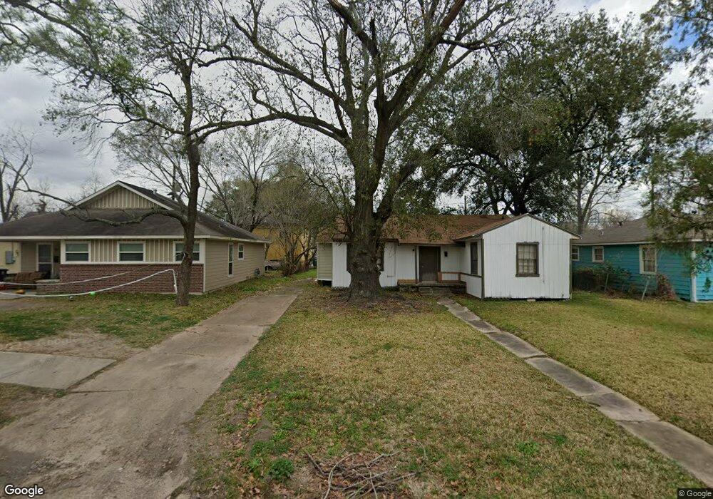 4527 Dewberry St, Houston, TX 77021 - photo 1