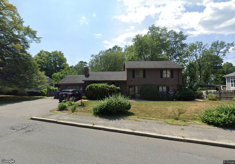 532 Jackson St, Methuen, MA 01844 - photo 1