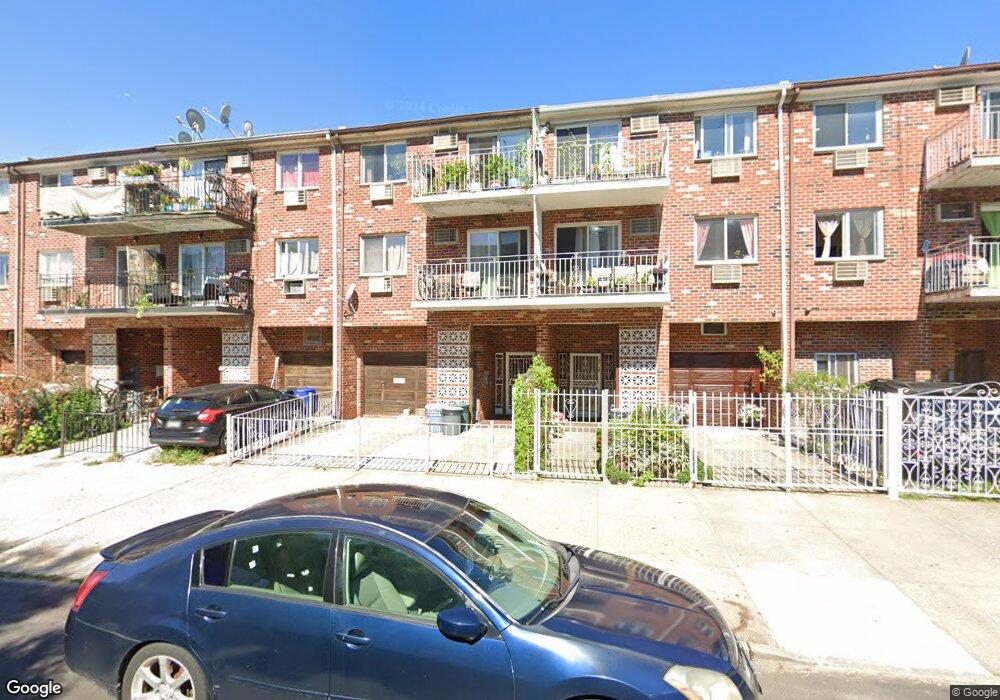 3118 47th St, Astoria, NY 11103 - photo 1