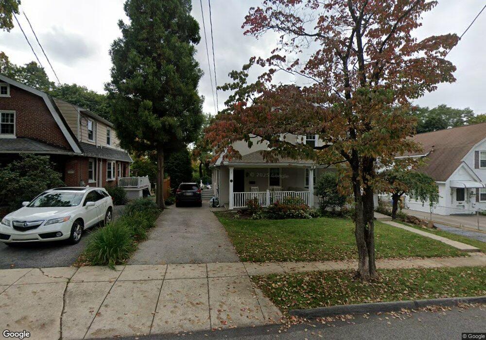 442 Saint Davids Ave, Wayne, PA 19087 - photo 1