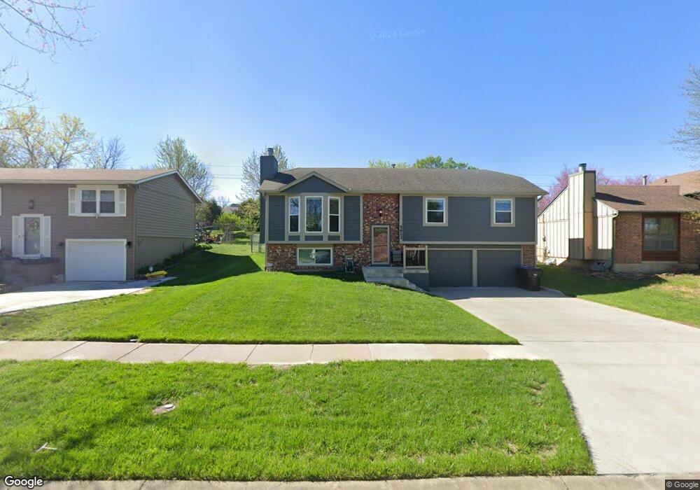 5623 SW 36th Terrace, Topeka, KS 66614 - photo 1