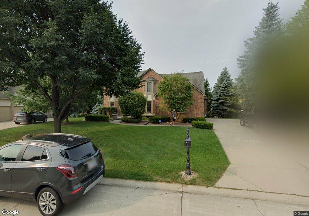 3738 Edinborough Dr, Rochester Hills, MI 48306 - photo 1