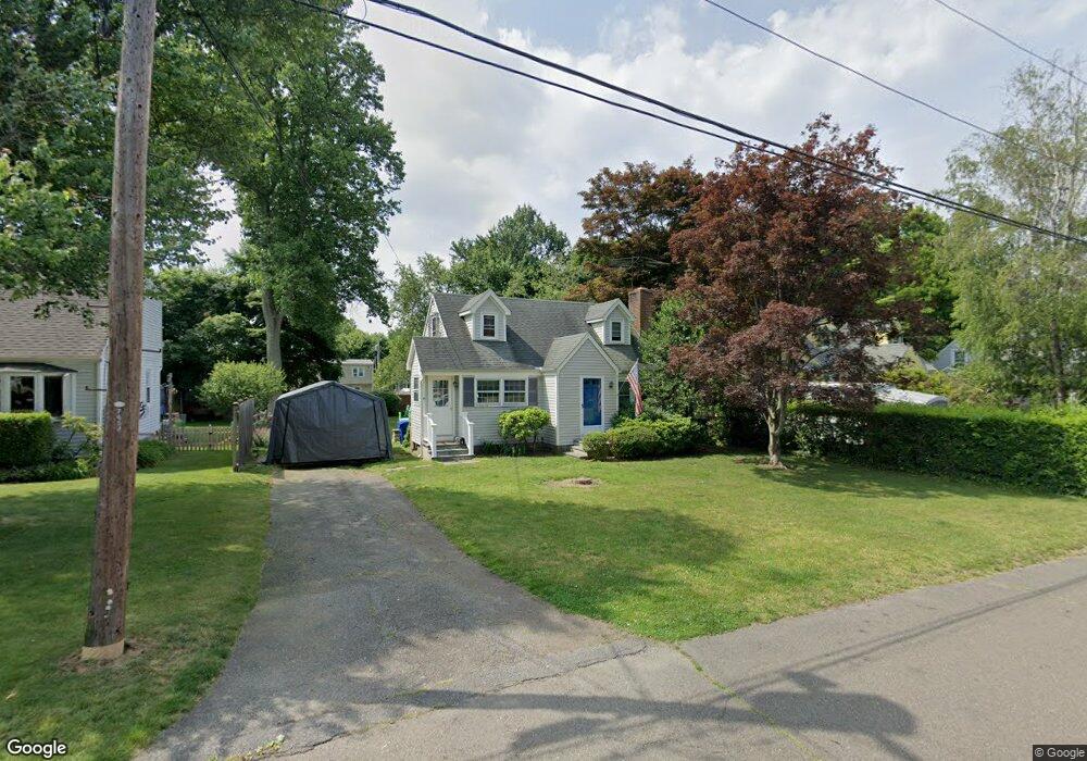 8 Honeysuckle Dr, Norwalk, CT 06851 - photo 1