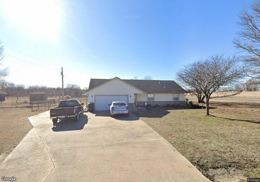 17012 Honeysuckle Ln, Claremore, OK 74019 - photo 1