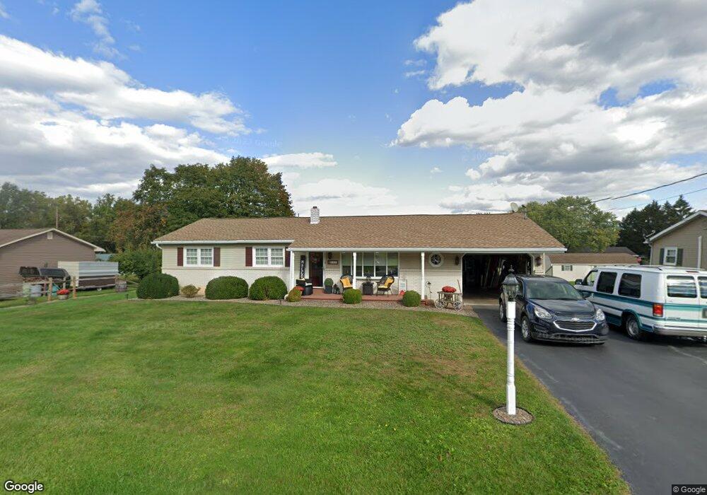 644 Fickes Ln, Newport, PA 17074 - photo 1