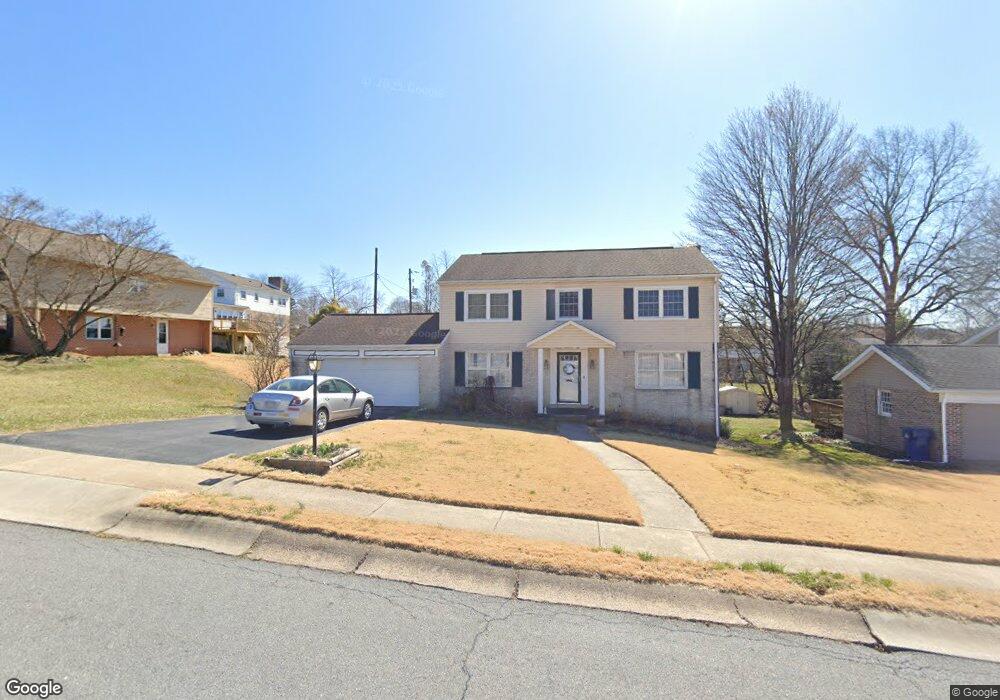 1602 Whitfield Blvd, Reading, PA 19609 - photo 1