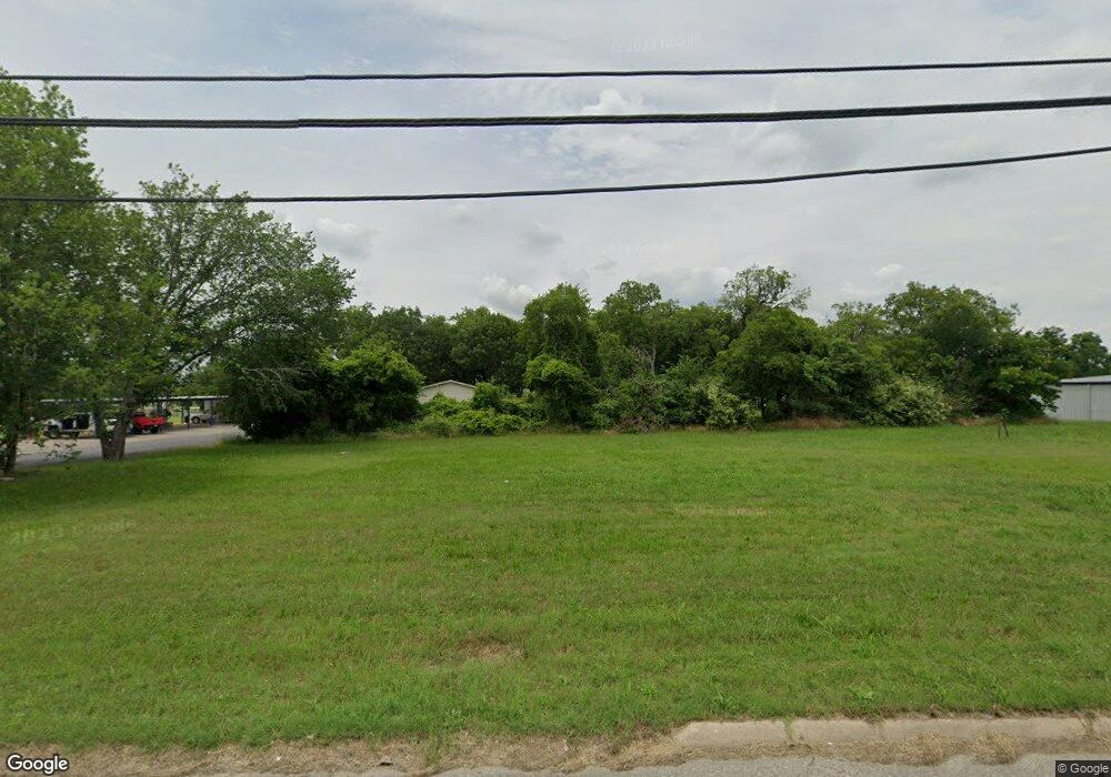 1012 W Ennis Ave, Ennis, TX 75119 - photo 1