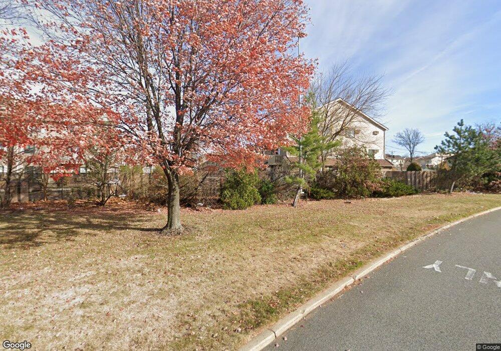 169 Lamped Loop unit 49, Staten Island, NY 10314 - photo 1