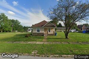 305 E State St, Morocco, IN 47963