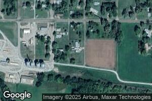 127 Elm St, Reynolds, NE 68429
