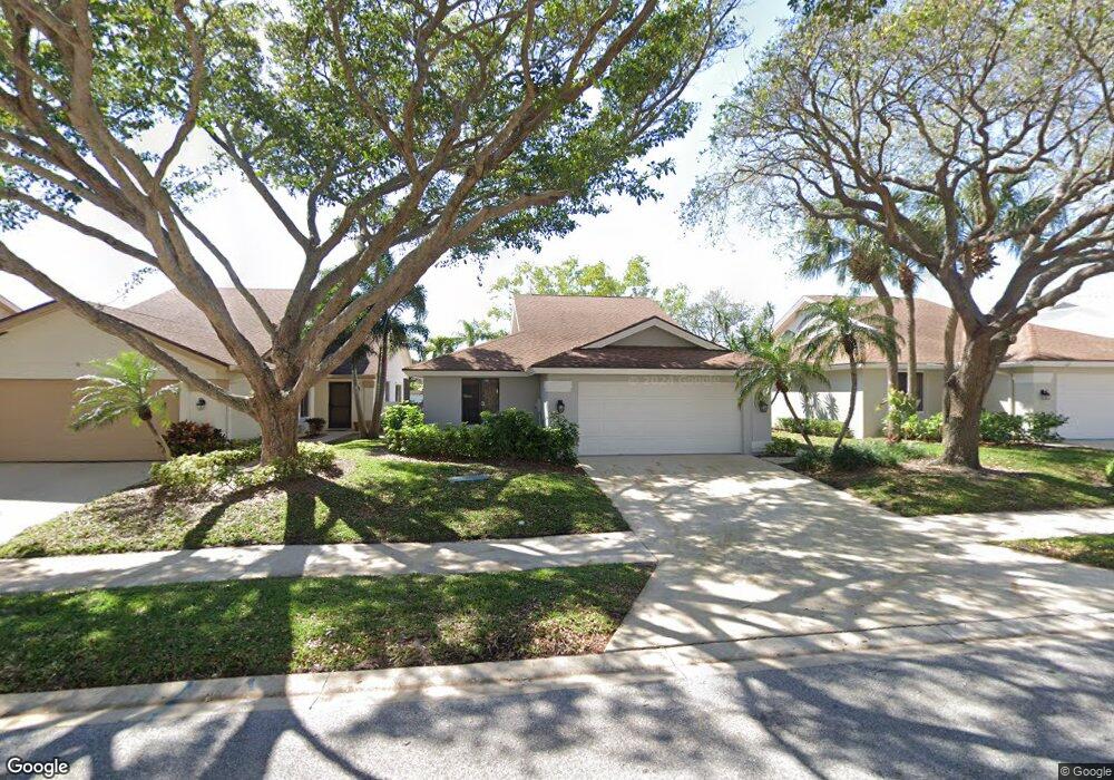 312 Ridge Rd, Jupiter, FL 33477 - photo 1