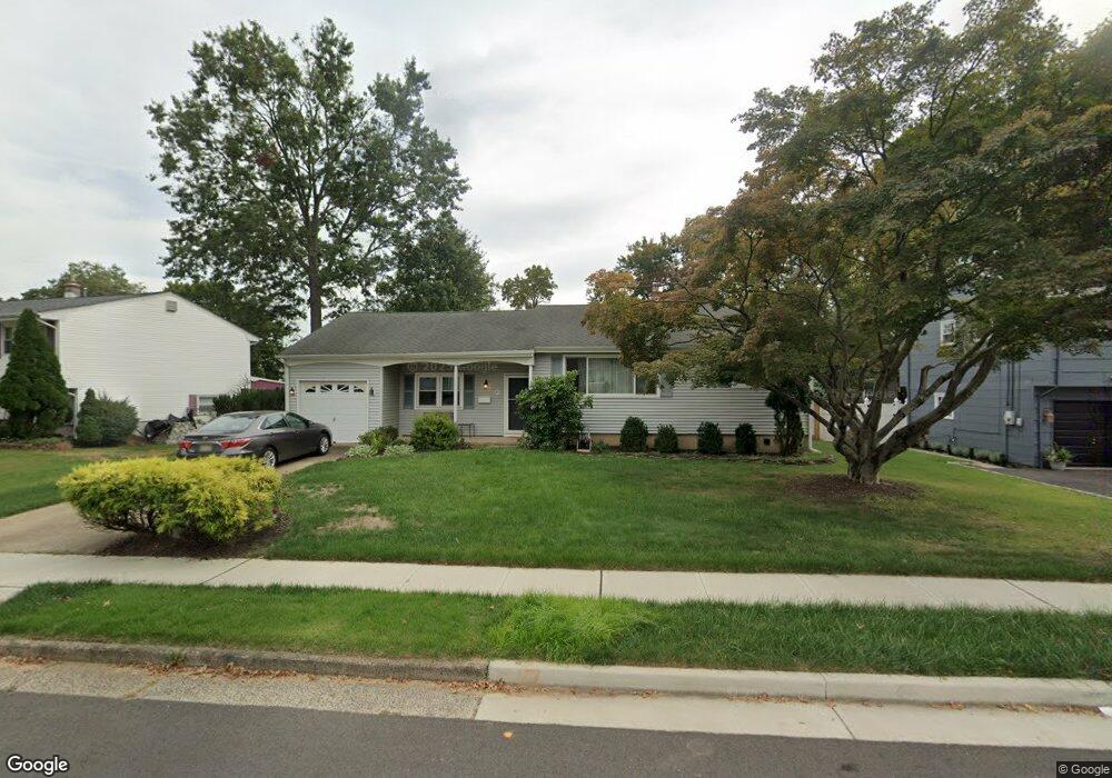 13 Lonanbe Dr, Middlesex, NJ 08846 - photo 1