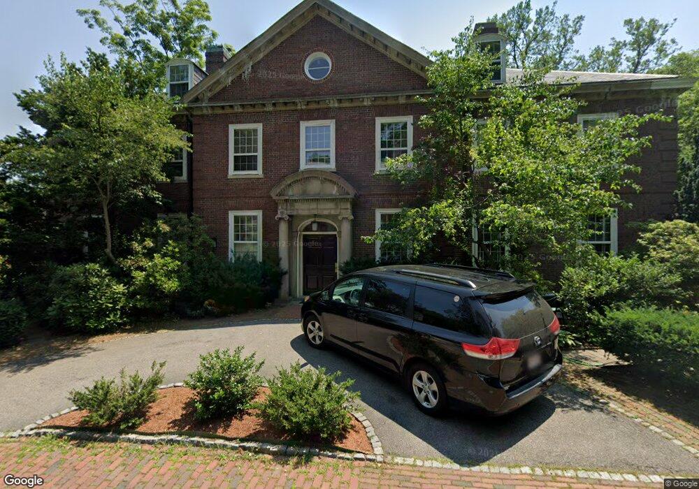 2 Gray Gardens E unit 3, Cambridge, MA 02138 - photo 1