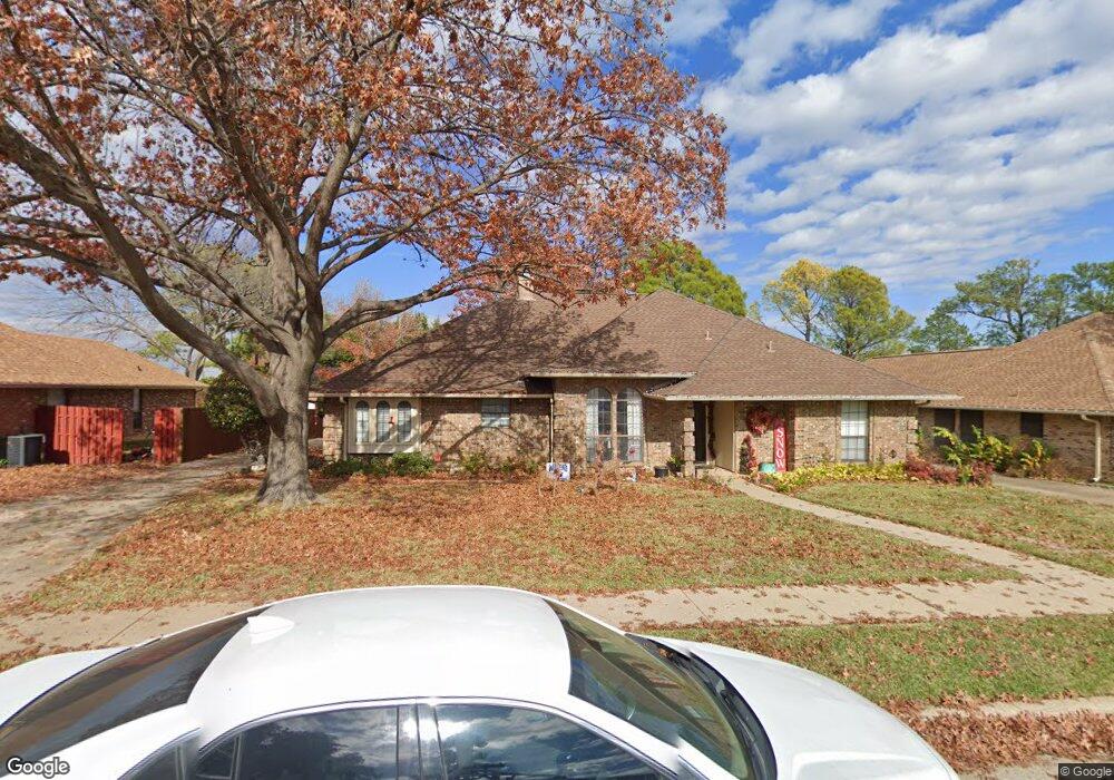 1205 Wedglea Dr, Bedford, TX 76021 - photo 1