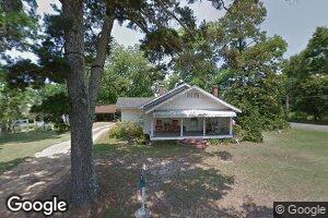209 Smith St, Broxton, GA 31519