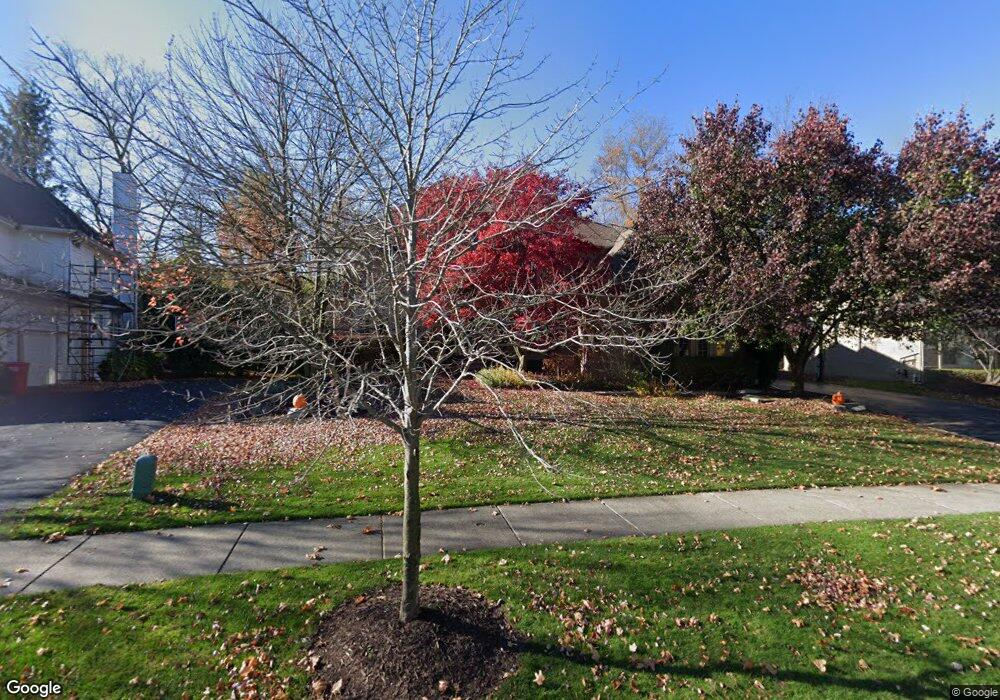 7340 Colchester Ln, West Bloomfield, MI 48322 - photo 1