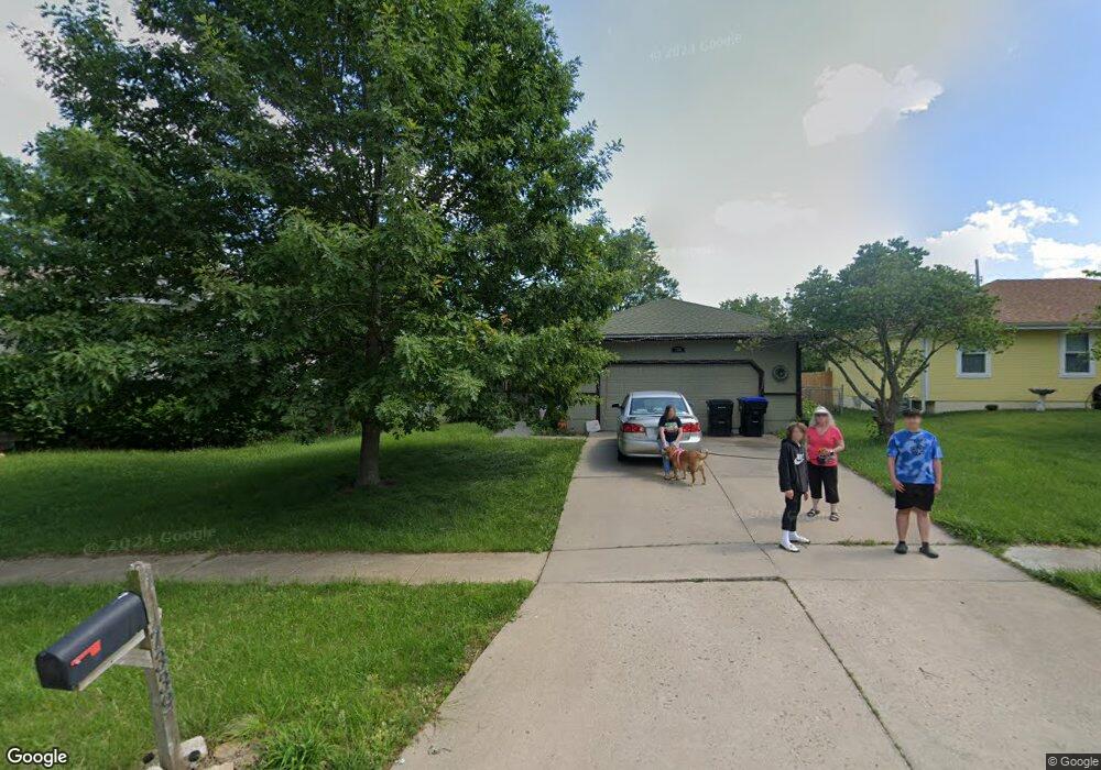 7339 SW 26th Ct, Topeka, KS 66614 - photo 1