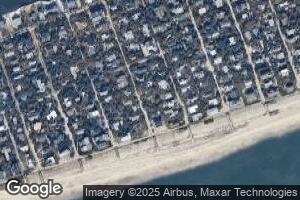 32 Erie St, Ocean Beach, NY 11770