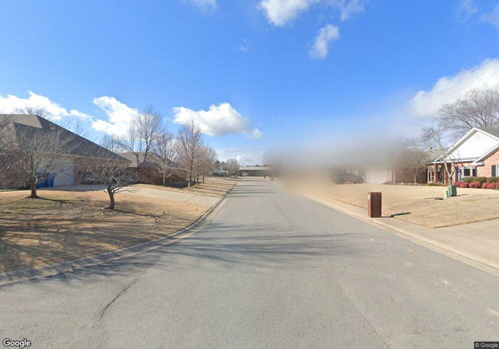 1006 Cross Creek Dr, Bentonville, AR 72712 - photo 1