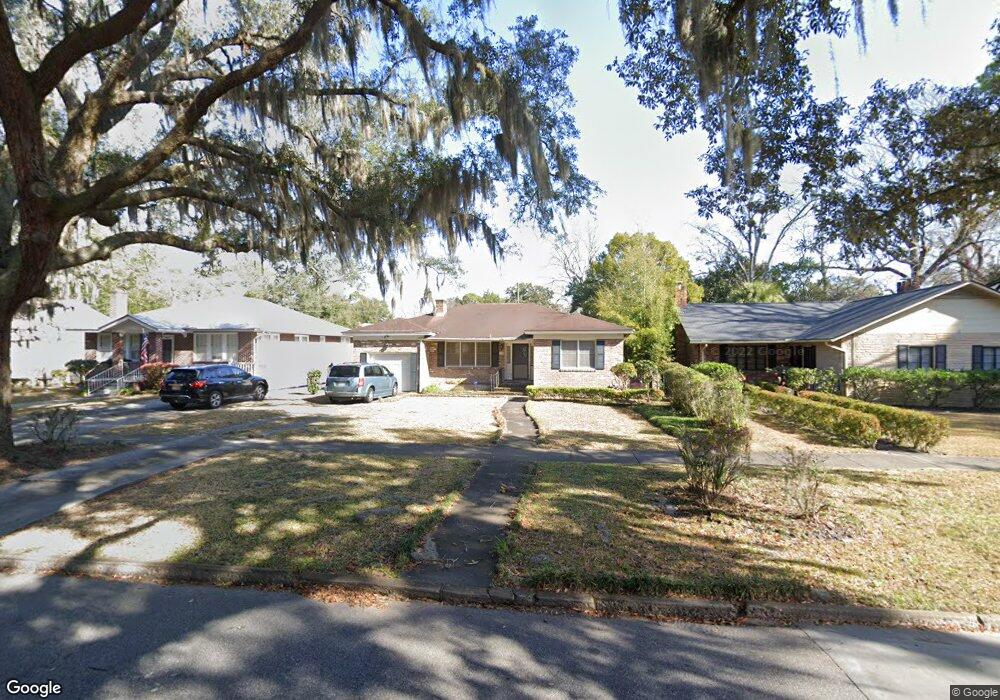 1916 E Henry St, Savannah, GA 31404 - photo 1