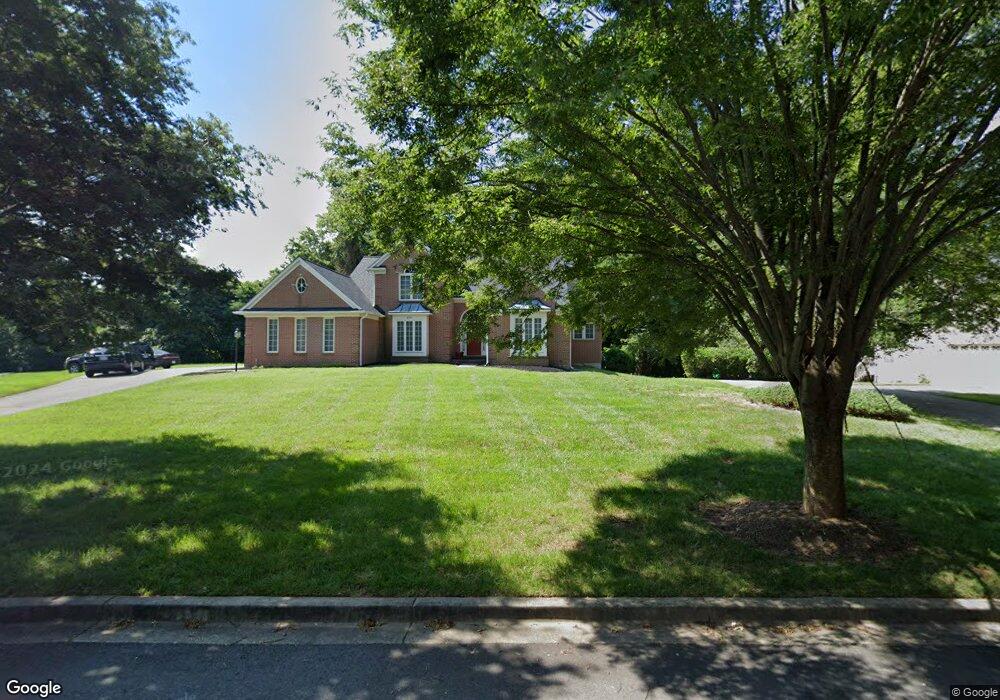 8104 Hollygate Dr, Glenn Dale, MD 20769 - photo 1