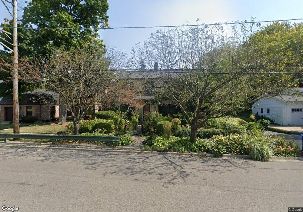 535 N Sheridan Rd, Waukegan, IL 60085 - photo 1