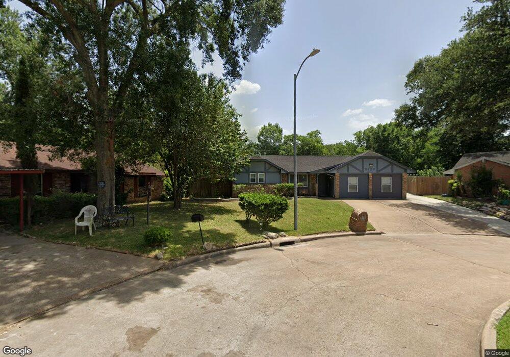 8202 Modley Ct, Houston, TX 77088 - photo 1