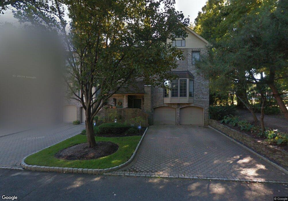 12 Windsor Ct, Saddle River, NJ 07458 - photo 1