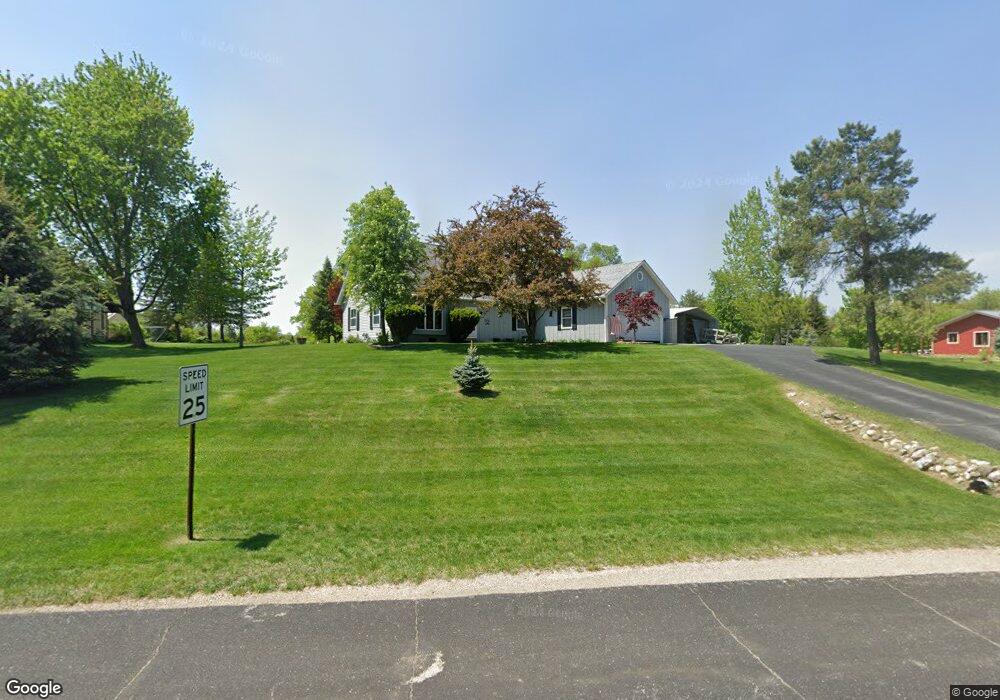 7539 Northpoint Ct, Kewaskum, WI 53040 - photo 1