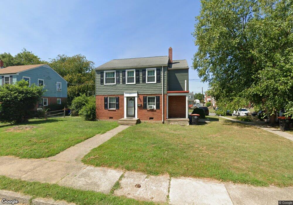 204 W Parkway Ave, Chester, PA 19013 - photo 1