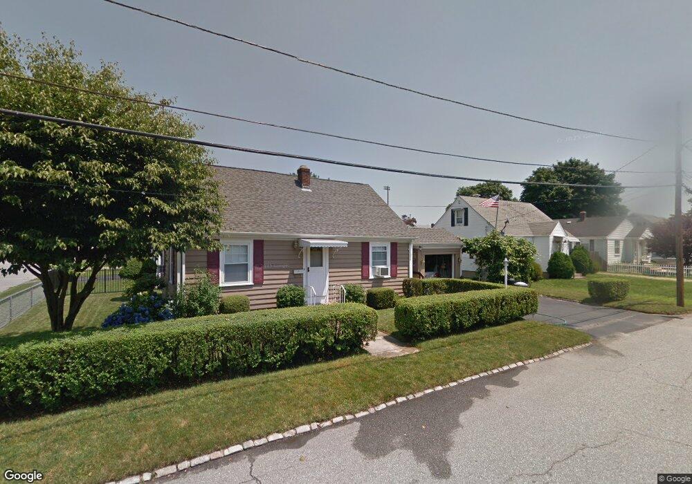 27 Overland Ave, Cranston, RI 02910 - photo 1