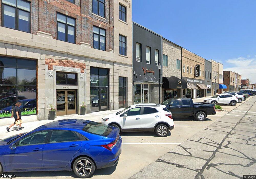 1630 Broadway Ave, Mattoon, IL 61938 - photo 1