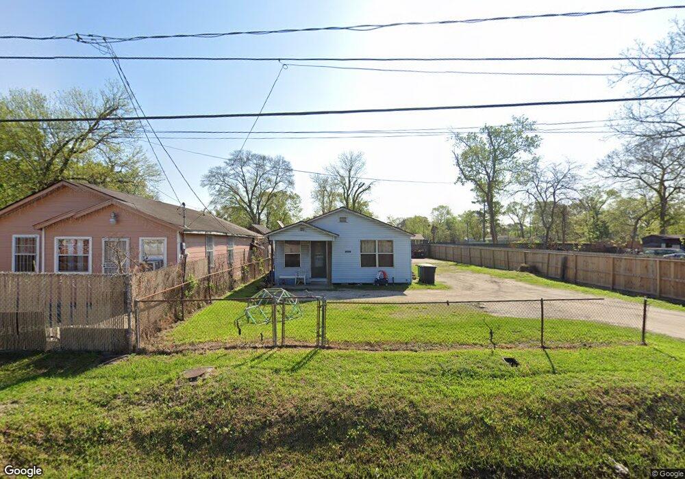 8414 Hoffman St, Houston, TX 77016 - photo 1