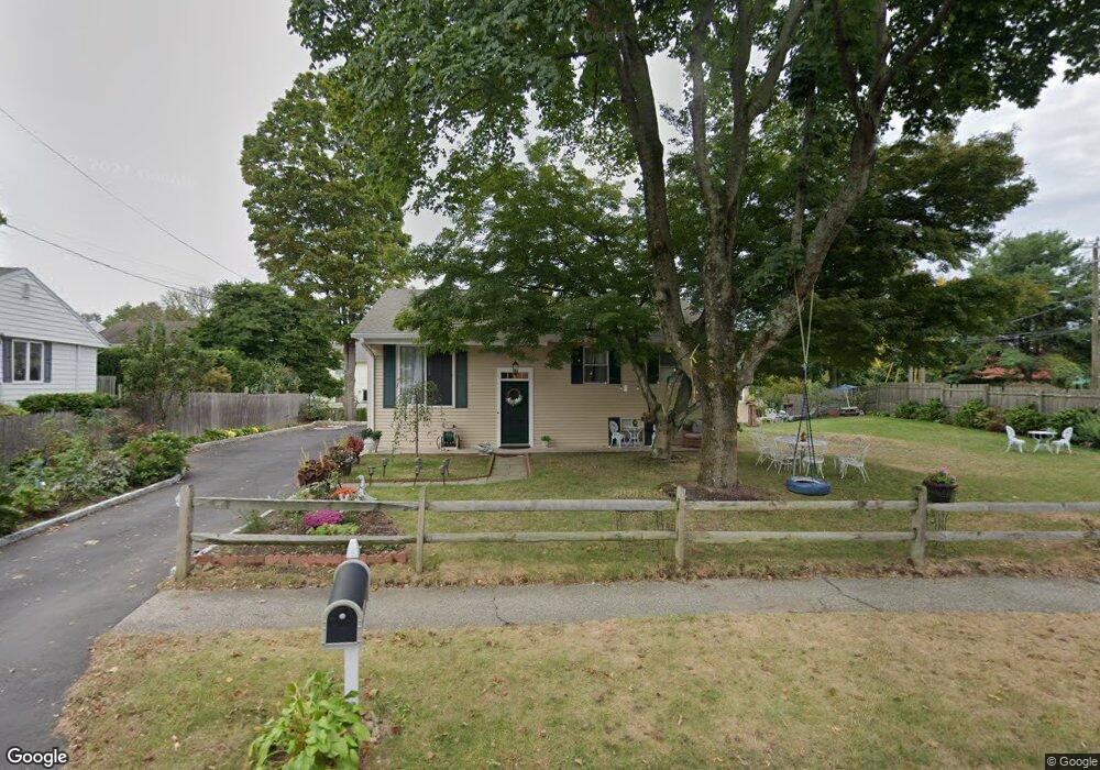 2 Quaker Rd, Norwalk, CT 06854 - photo 1